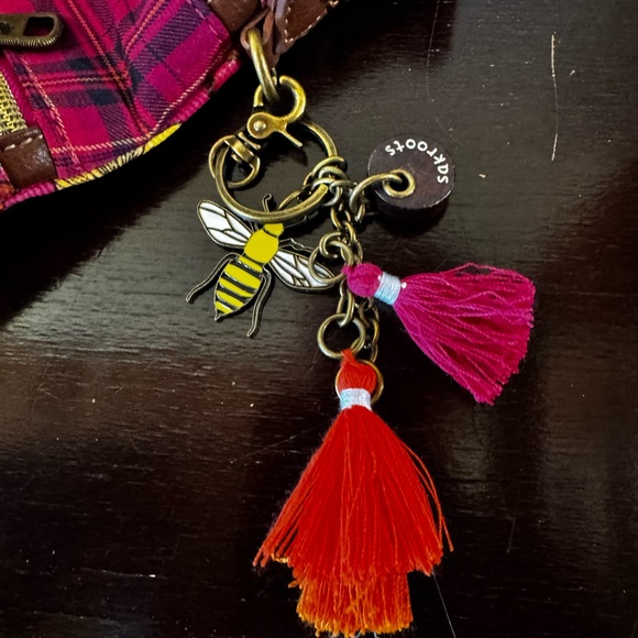 Sakroots Artist Circle Raspberry In Bloom Crossbody Flat Messenger Bag Floral - Picture 6 of 9